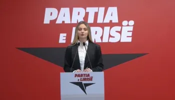 “Po protestojnë për çështje që prekin të ardhmen e tyre”/ PL, ngre akuza: Nuk kanë nevojë për premtime