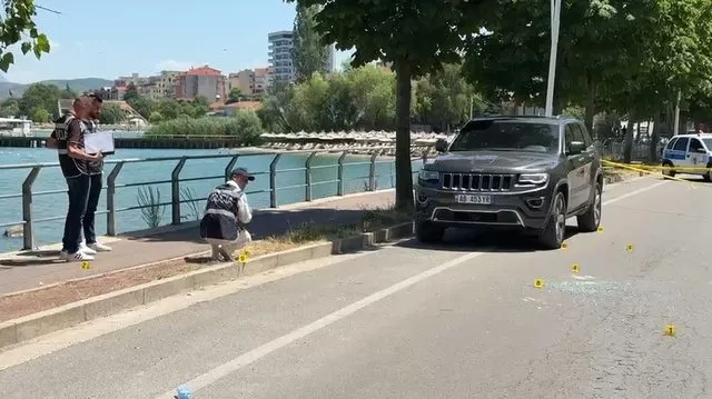 Pogradec/ I riu u qëllua sot me armë në këmbë, autori i dyshuar një vit më parë u plagos nga vëllai i 35-vjeçarit (Detaje)