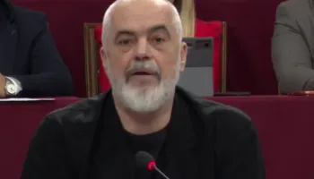 “Projekti u refuzua disa herë”/ Rama s’tërhiqet nga Zvërneci: S’preket Laguna, ndërtim vetëm në prona private