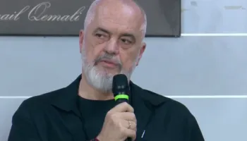 “Pronarët privatë merren vesh privatisht”/ Rama me banorët e Zvërnecit: Nuk e vendos as qeveria e as protestuesit!