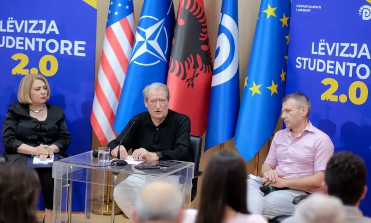 Protesta, Berisha: Studentëve u bëhet presion për provimet
