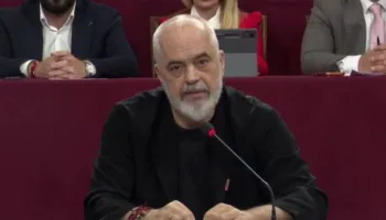 Protesta e qytetarëve, Rama: E drejtuar nga mendje të liga, po dëmton turizmin