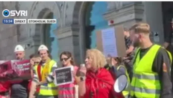 Protesta edhe në Stokholm/ Diaspora në Suedi: Rama jepe dorëheqjen, mos e shisni Shqipërinë
