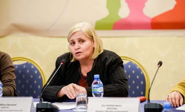 Protesta/ Ekonomi: “Algoritmi politik”, një nga rreziqet e sotme të demokracisë. Dëmton debatin real dhe bëhesh “aktor” pa bërë asgjë