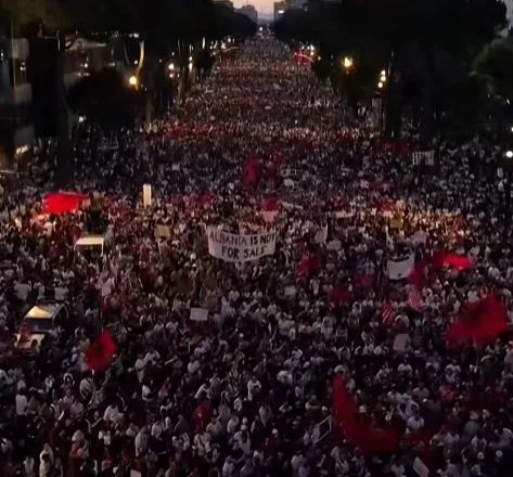 Protesta masive për largimin e Ramës, DW publikon pamjet me dron: Pjesëmarrja dhe mobilizimi më i madh