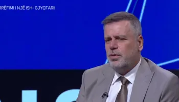 Protesta në Shqipëri, Malaj: E njëjtë si ajo e vitit ’90-të, duhet të krijohet parti, në të kundërt s’ka sukses