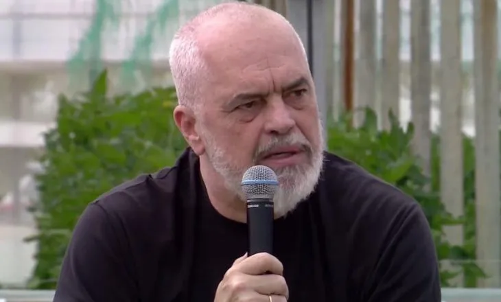 Protesta, Rama: Po me Paketën e Maleve ç’kanë Flamingot e Bulevardit