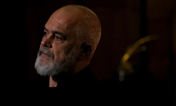Protestat masive/ Revista gjermane, ‘Spiegel’: Edi Rama drejt rrëzimit nga pushteti