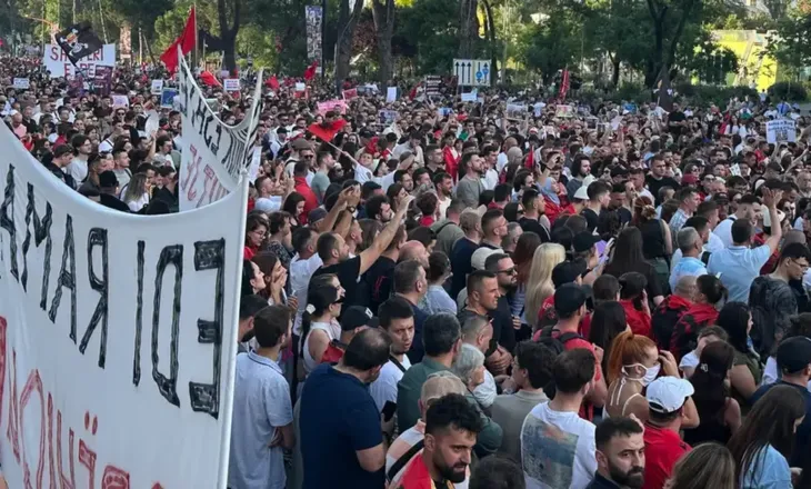 Protestat në Shqipëri! DW: Qeveria duhet të pyesë veten “Pse?“
