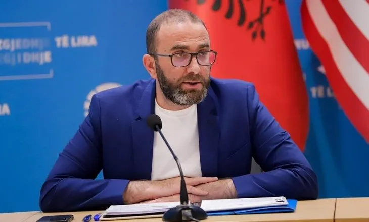 ‘Protestat po shtohen çdo ditë’/ Bardhi i bën thirrje Ramës: Është momenti të largohesh