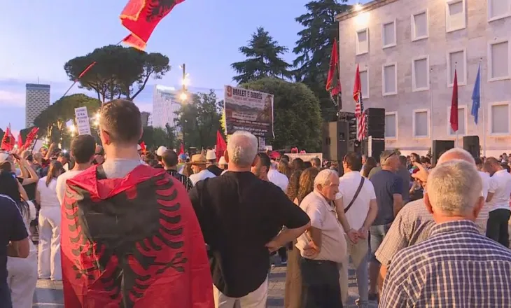 Protestat, policia procedon penalisht 11 persona