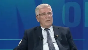 “Protestë madhështore dhe civile”, ish-ambasadori Tarifa: I kujton lidershipit se populli të zgjedh, mjaft me…