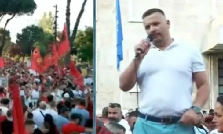 Protestuesi nga diaspora rrëqeth me vargjet e Fishtës: Kthehuni shqiptarë, ta marrim fatin në dorë