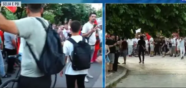 Protestuesit ndalin marshimin te selia e PD, përplasje verbale me demokratët: Opozitë e shitur!