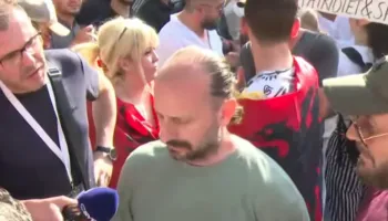Protestuesit në qeli refuzojnë AP: Shabani përfaqëson parlamentin e krimit