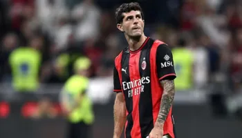 “Pulisic do të ishte zëvendësuesi ideal i Salah”, ish-sulmuesi i sugjeron Liverpool-it transferimin e amerikanit të Milanit