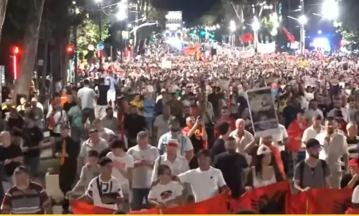 ‘Qëndrojmë deri në rrëzim’/ Sot protesta e 24, qytetarët kërkojnë dorëheqjen e kryeministrit Rama