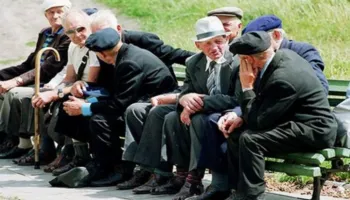 Qeveria miraton VENDIMIN: 50 mijë lekë të vjetra “BONUS VERE” për pensionistët