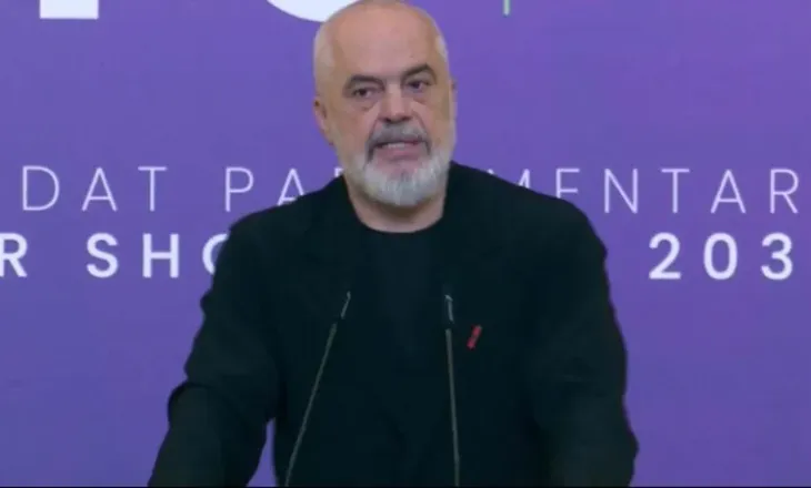 “Rama ka mbaru”/ Kryeministri ironizon protestuesit: Ikën mbrëmja, por unë këtu jam