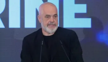 Rama përgjigjet nga Mali i Zi për Zvërnecin: Na e kaluan topin njëherë, tani s’na ikën më!