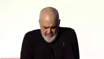 Rama- protestuesve: Do mbyteni në jargët e hipokrizisë