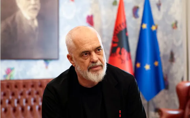 Rama replikon me një protestues: Mendon ndryshe nga unë, por nuk shan dhe nuk deliron online