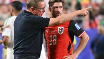 Rangnick hedh poshtë akuzat: Marrëveshje mes Austrisë dhe Algjerisë? Më thoni si organizohet një 3-3