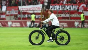 Rangnick nuk pranoi, 4 kandidatë të tjerë për drejtorin e ri sportiv të kuqezinjve