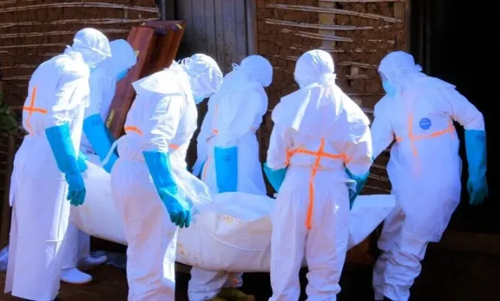RD e Kongos ndalon tubimet masive në kryeqytet dhe 3 provinca për të frenuar epideminë e Ebolës