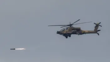 “Rindizet” Lindja e Mesme! SHBA dhe Irani shkëmbejnë sulme pas rrëzimit të një helikopteri