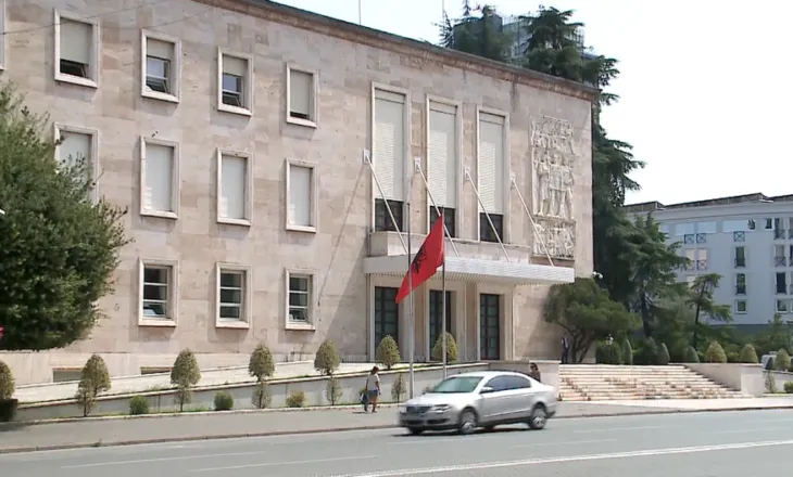 Rishikohet buxheti për vitin 2026/ Shtohen fondet për pensionet, mbrojtjen, shëndetësinë, rritjen e pagave dhe investimet