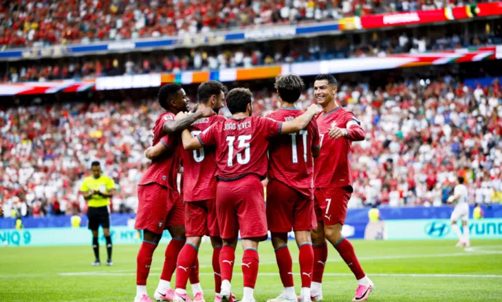 Ronaldo dhe Portugalia zgjohen në Hjuston, 5 gola Ubekistanit të Kanavaros