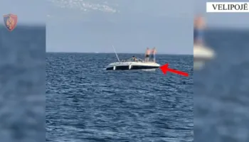 Rrezikoi të mbytej në det pas defektit teknik që pësoi mjeti lundrues, shpëtohet 46-vjeçari