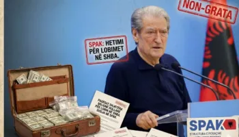 Sali Berisha pranon se ka lobuar për të hyrë në SHBA, ç’po ndodh me dosjen në SPAK me pagesat marramendëse të…
