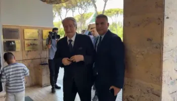 Sali Berisha takohet me Ilir Metën, shkon për ngushëllime pas humbjes së babait të ish-presidentit