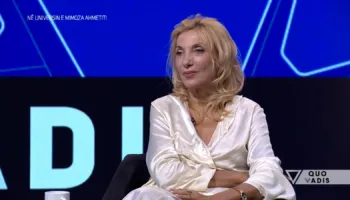 “Së shpejti shihemi në ekran”, Moza Ahmeti: Ja pse refuzova LIVE leximin e poezive në natën finale
