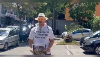 Seanca në GJKKO me Bollinon/ Jamarbër Malltezi shfaqet para gjykatës me mesazhin simbolik në bluzë