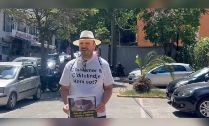 Seanca në GJKKO me Bollinon/ Jamarbër Malltezi shfaqet para gjykatës me mesazhin simbolik në bluzë