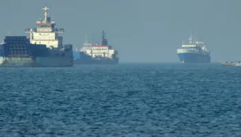 SHBA po monitoron Ngushticën e Hormuzit për t’u siguruar që ajo të mbetet e hapur