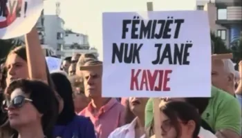 Shehu: Rilindja po bllokon një ligj jetik për mbrojtjen e fëmijëve dhe të rinjve