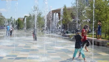 Shënohet fundjava më e nxehtë e këtij viti! Termometri shënon deri në 39 gradë Celsius