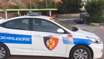 Sherr mes çiftit, burri godet me thikë gruan në Pogradec, detajet e para
