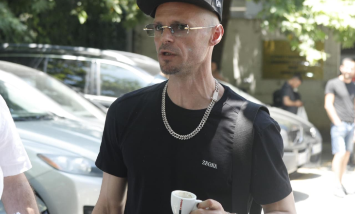 “Shkova t’i kërkoj falje, më shkelën kokën me këmbë”/ Cllevio zbulon prapaskenat e sherrit me Noizy-n