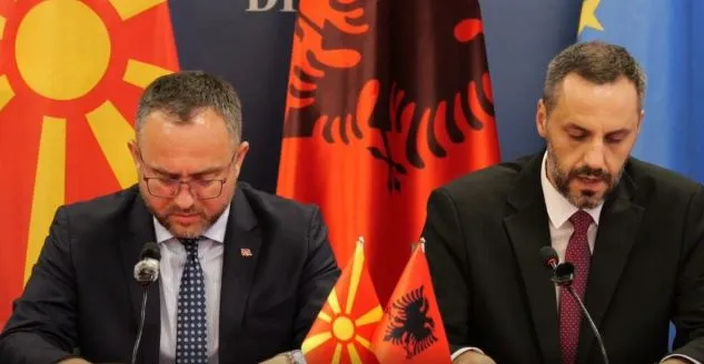 Shqipëri-Maqedoni e Veriut, arrihet marrëveshja “One Stop” për lehtësimin e kalimit kufitar