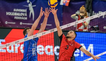 Shqipëria “dorëzohet” edhe ndaj Kroacisë, kuqezinjtë humbasin 3-0 në Ligën Europiane të Volejbollit