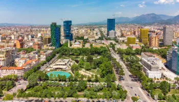 Shqipëria, e dyta më e shtrenjta në Ballkan për qiratë ditore