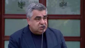 “Shqipëria është më mirë se kurrë”, Gonxhja flet për protestën: S’mund të dorëhiqemi dhe të lëmë çdo gjë në mes