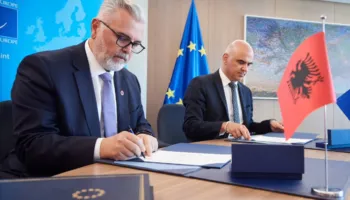 Shqipëria nënshkruan tre konventa me Këshillin e Europës, Gogu: Fokus te AI, drejtësia dhe siguria