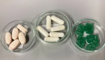 Shtesat e kalciumit dhe vitaminës D mund të mos parandalojnë frakturat ose rrëzimet
