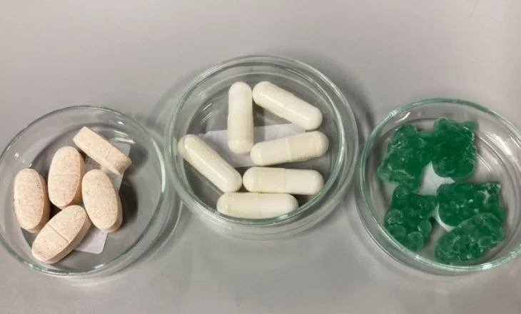 Shtesat e kalciumit dhe vitaminës D mund të mos parandalojnë frakturat ose rrëzimet